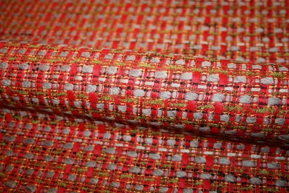 'Rosso Atelier' Bouclé